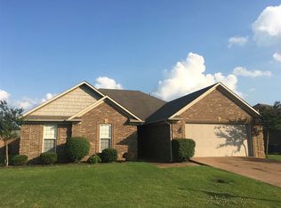 101 Stone Springs Cir, Jackson, TN 38305