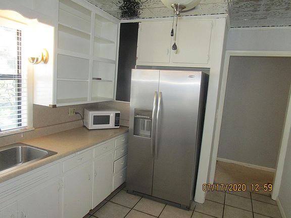 5th image of 6224 Woodward St