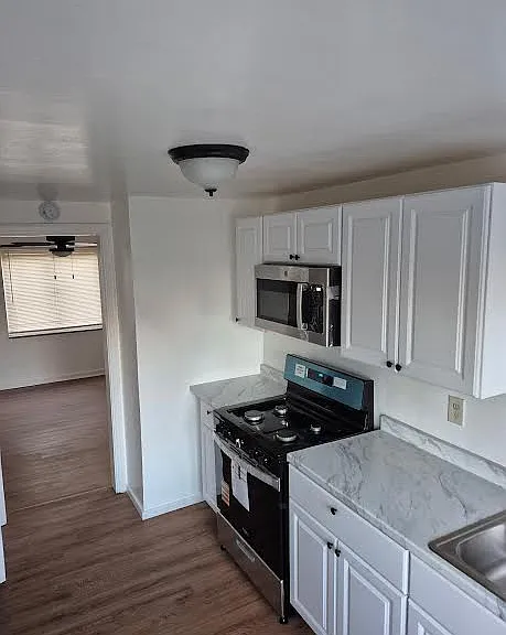 4317 Coleridge St — Photo 12