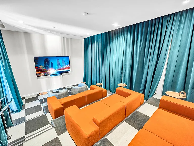 Building's Lounge