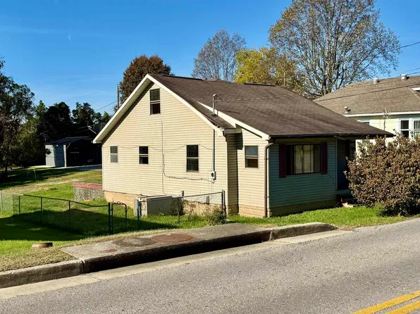 1308 Lexington Ave, Flatwoods, KY 41139