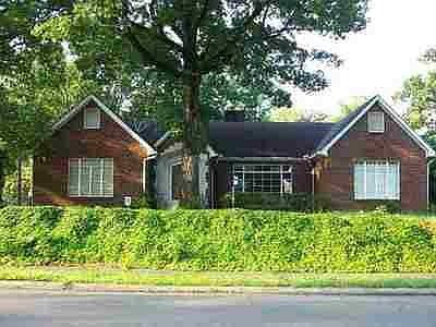 1st image of 201 Oakwood Ave