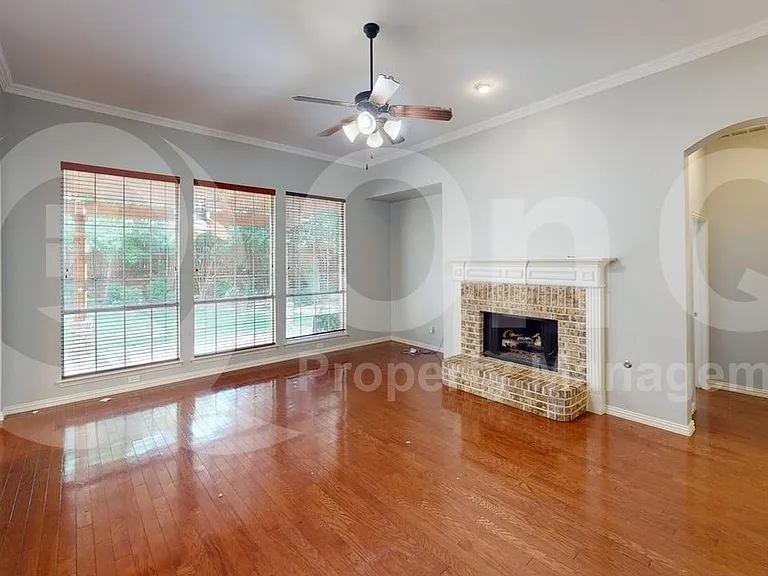 4536 Brenda Dr — Photo 26