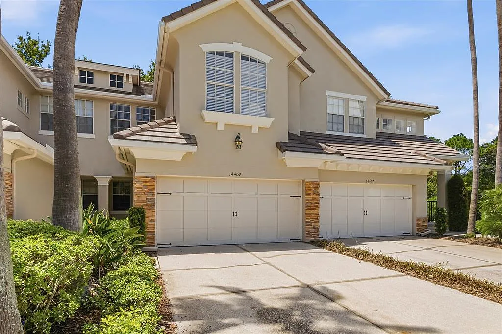 3 bed, 2.5 bath, 1792 sqft, $3,800 — Photo 1