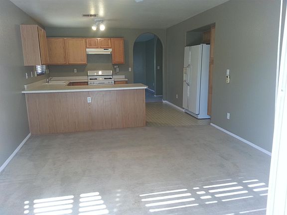 3rd image of 4437 Pacific Sun Ave