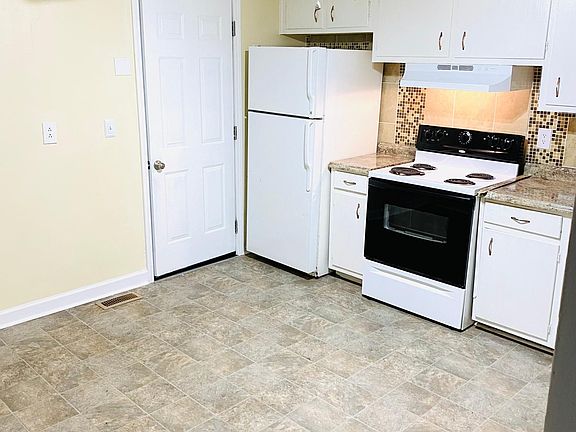 5th image of 8500 Glen Myrtle Ave
