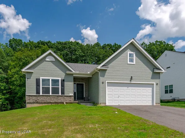 56 Olivia Way, Mountain Top, PA 18707