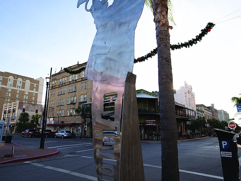 2101 Church Street — Photo 98