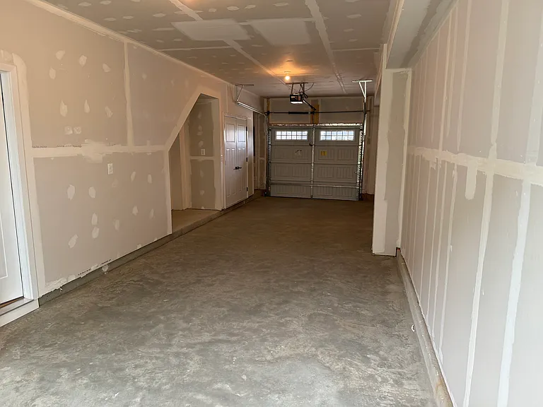 Tandem Garage