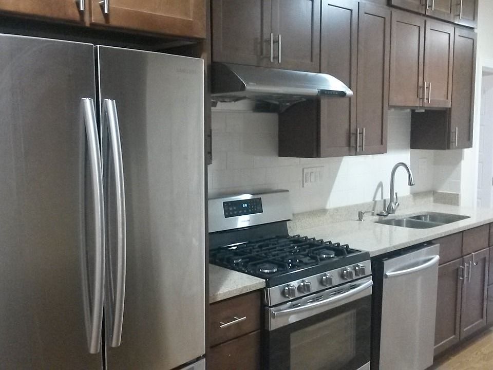 2nd image of 1526 Commonwealth Ave #2F