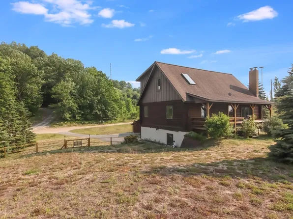 6629 M 72 W, Williamsburg, MI 49690