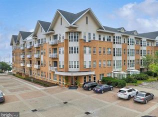23 Pierside Dr UNIT 311, Baltimore, MD 21230