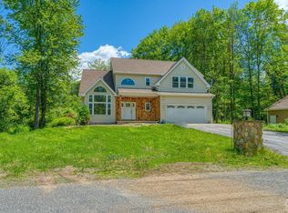 60 Derrick Von Brummel Cir #F-63, Athens, NY 12015