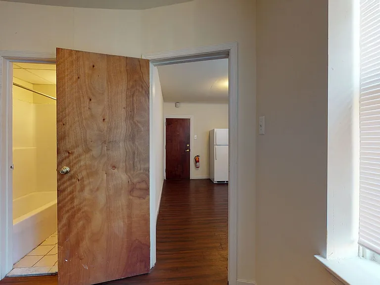 Trinity Place Apartments — Photo 27