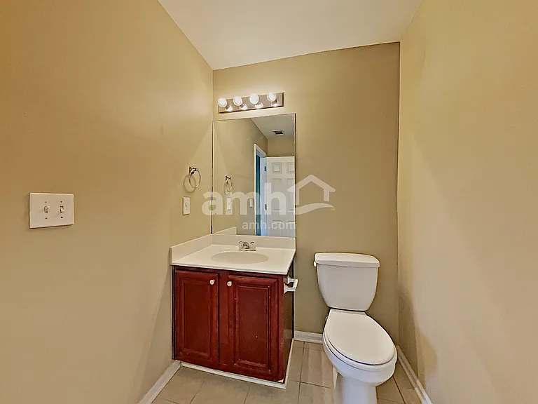 4975 Hopewell Manor Dr — Photo 10