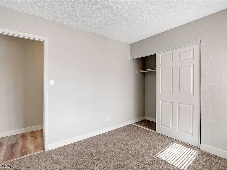 1784 Crest Ave — Photo 12