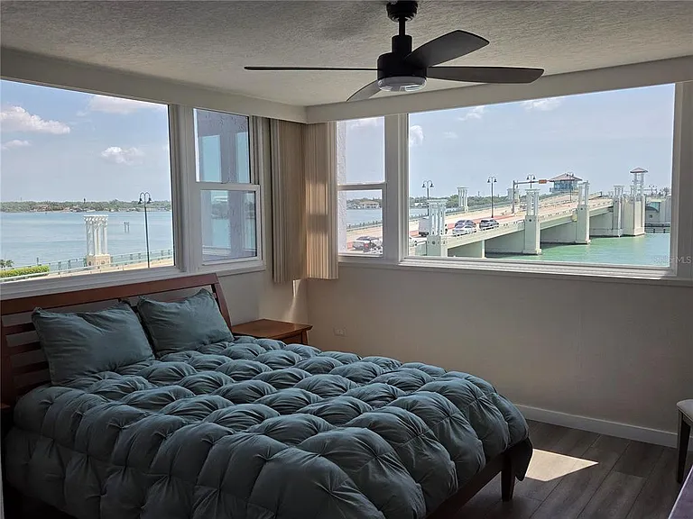 500 Treasure Island Cswy #307 — Photo 5