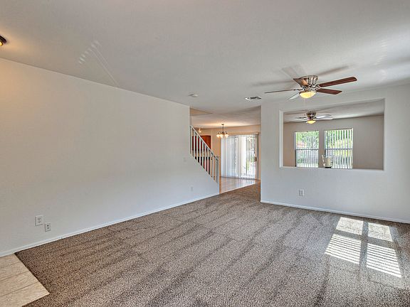 4th image of 299 E Mountain Alder St