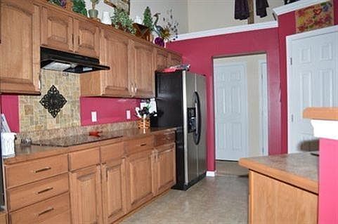 3rd image of 5703 Sunrise View Cir
