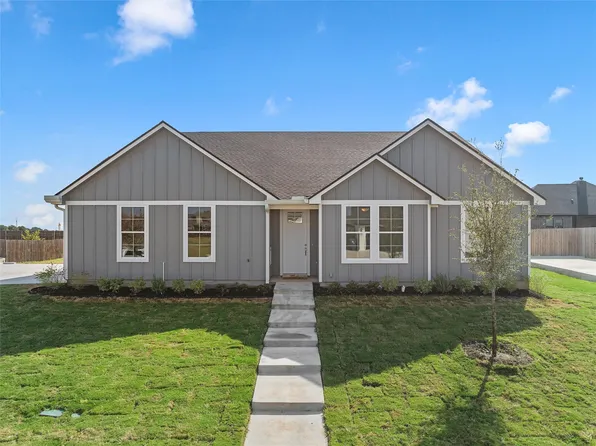 2012 Palafox Dr, Lorena, TX 76655
