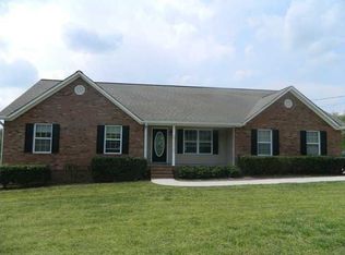 220 Holcomb Rd, Ringgold, GA 30736