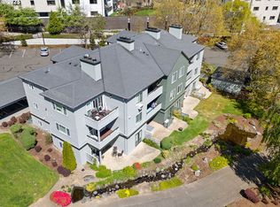 4970 S Landing Dr UNIT 202, Portland, OR 97239