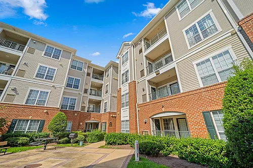 4860 Eisenhower Ave #391 Photo 1