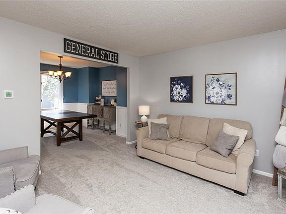 2nd image of 6518 Orchard Dr