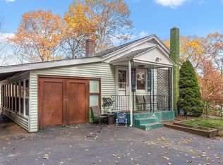 401 Rollstone Rd, Fitchburg, MA 01420