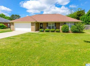 192 Ladd Rd, Huntsville, AL 35811