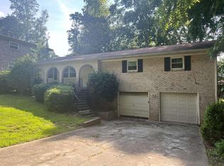 2419 Greenway Dr, Decatur, GA 30035