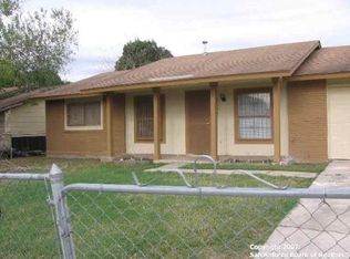 5123 Gray Buffalo Dr, San Antonio, TX 78242