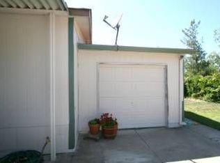 4420 White River Dr, Redding, CA 96003