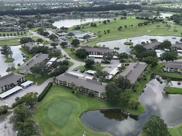 44 Plantation Dr APT 101, Vero Beach, FL 32966
