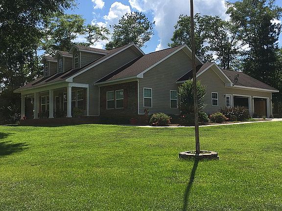 3rd image of 408 Private Road 1335