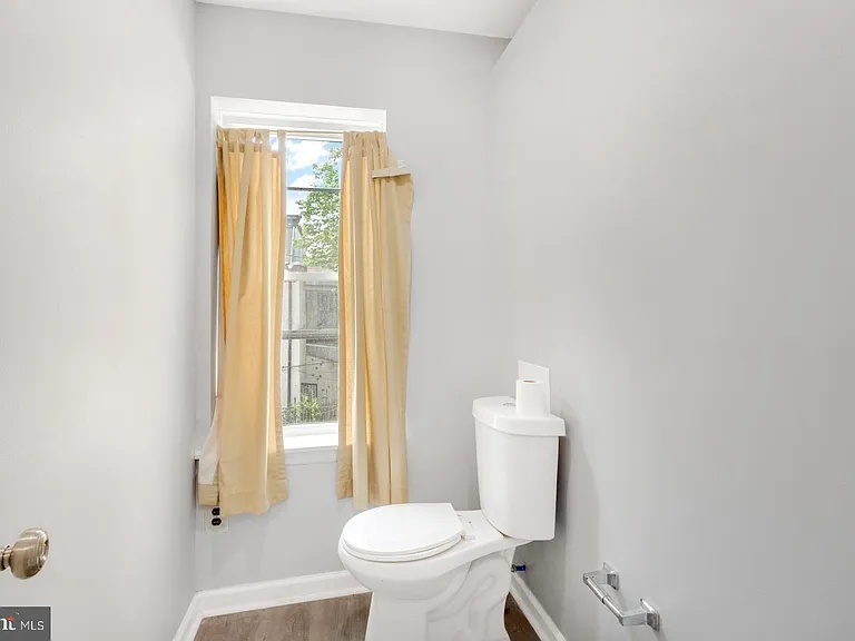 3306 Haverford Ave — Photo 22