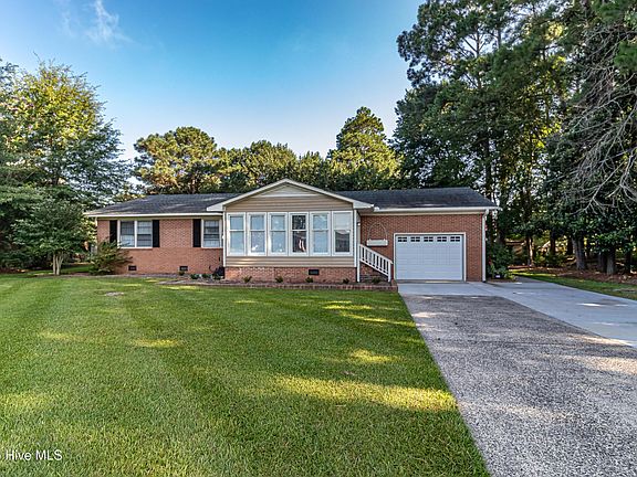 3rd image of 1970 Hullwood Drive