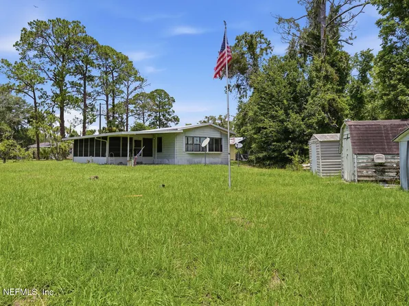100 ALLIGATOR Circle, Crescent City, FL 32112