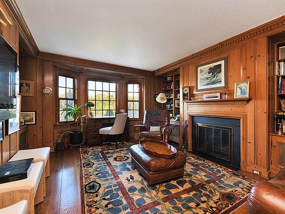 4th image of 200 Gristmill Ln