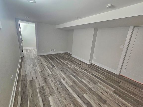 5th image of 1244 Westchester Blvd #1
