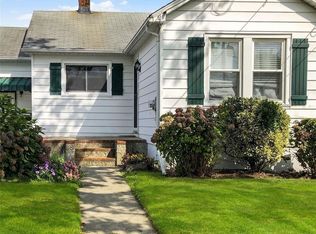 418 Lakeview Rd, Bellmore, NY 11710