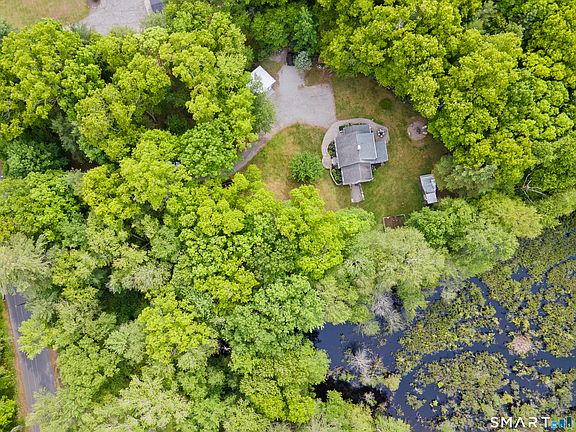 4th image of 156 Cranberry Bog Road