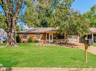 1734 Coral Hills Dr, Southaven, MS 38671