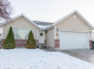 124 E Andrews Ln N, Providence, UT 84332