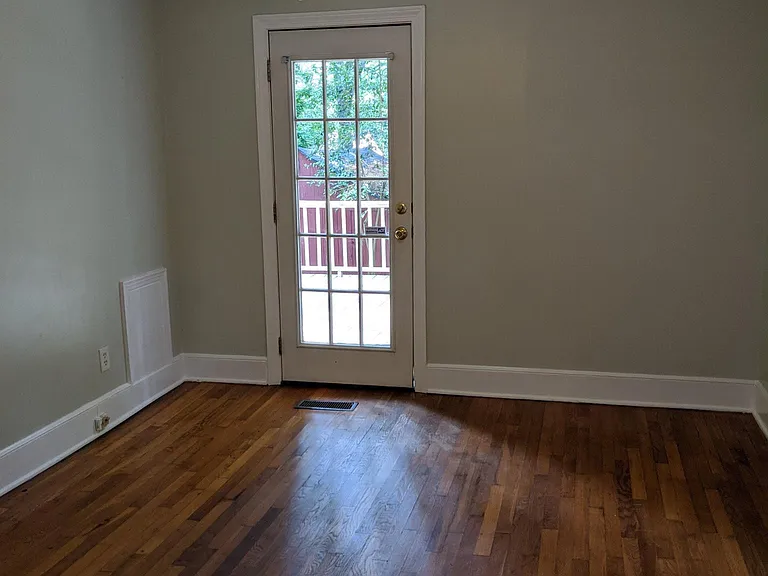 2943 Lowrance Dr — Photo 14
