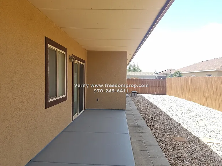 1187 Cherrywood Ave — Photo 14