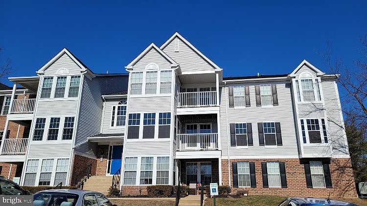 1st image of 1404 E Golden Rod Ct #6