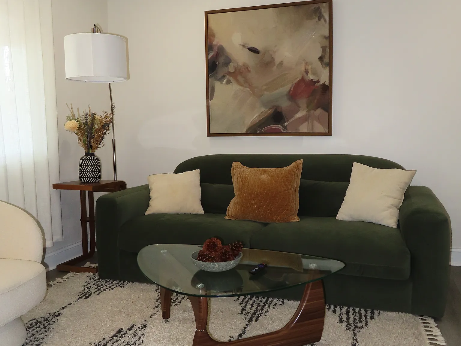 2 bed, 2.5 bath, 1264 sqft, $3,350 — Photo 3