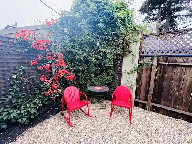 2820 Wallace Street — Photo 3