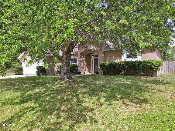 3rd image of 81 Rymshaw Dr